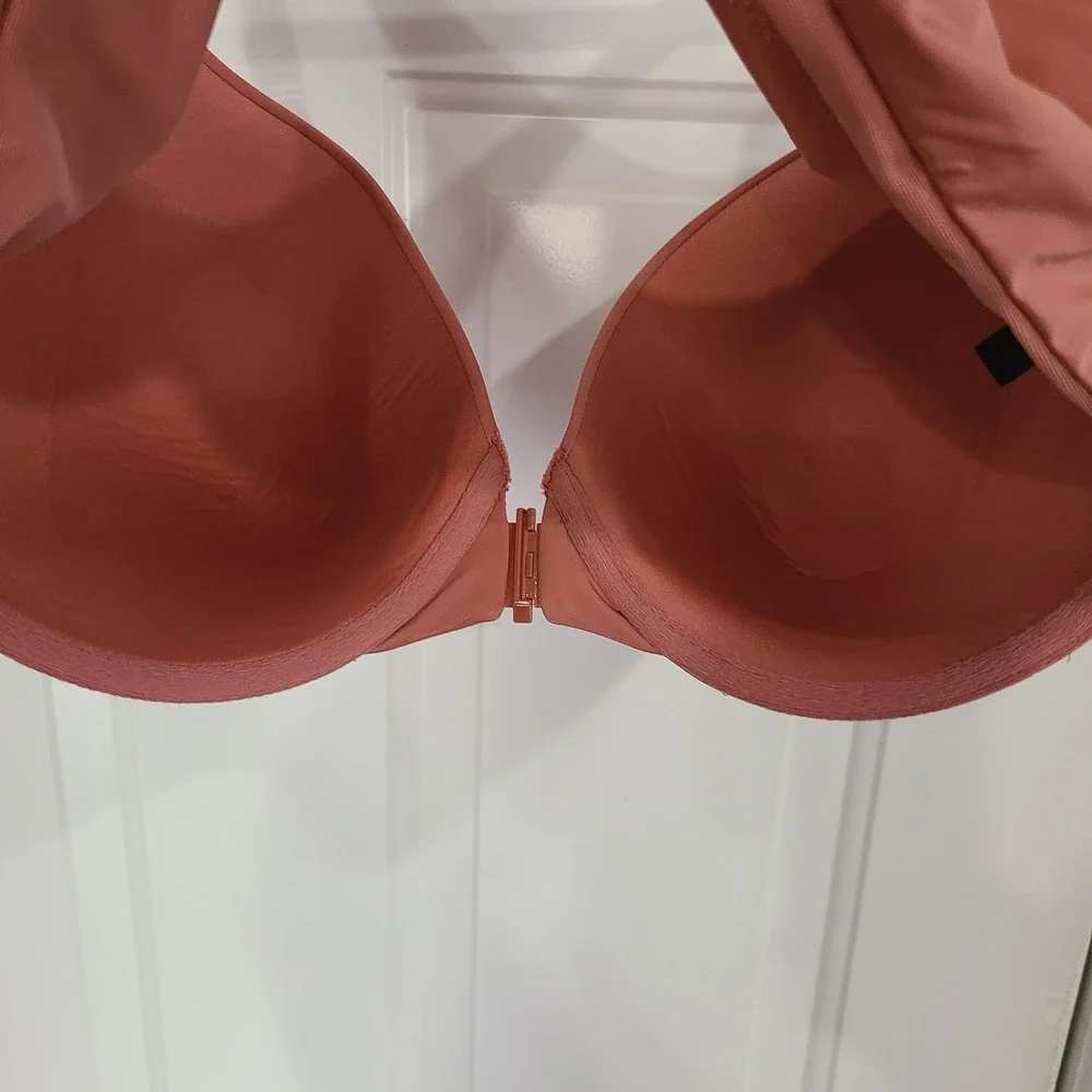 Torrid Perfect T Front-Close‎ Lightly Lined Bra 40DDD Rose Pink Underwire
